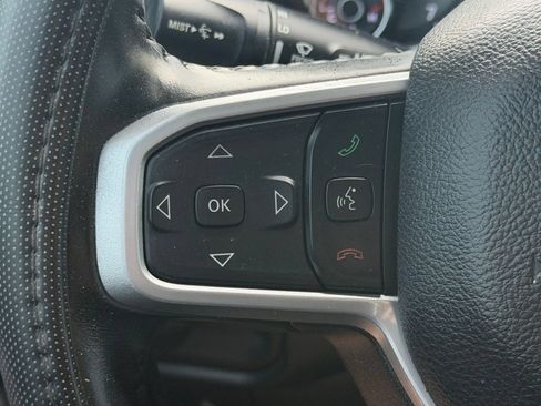 Used 2022 RAM 1500 Big Horn w/ Night Edition AWD/4WD image 17