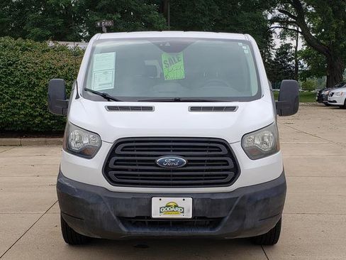 Used 2018 Ford Transit 150 XL RWD image 9