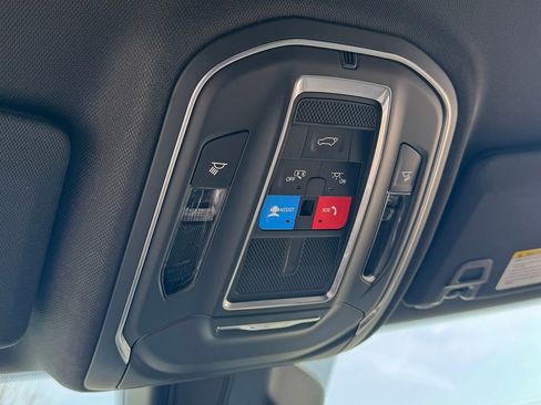 New 2026 Jeep Grand Cherokee Altitude AWD/4WD image 25
