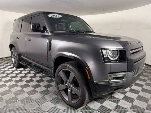 Used 2024 Land Rover Defender 110 Carpathian Edition AWD/4WD image 9