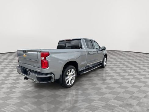 Used 2024 Chevrolet Silverado 1500 High Country w/ Technology Package AWD/4WD image 9