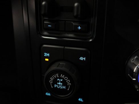 Used 2025 Ford F150 Raptor image 25