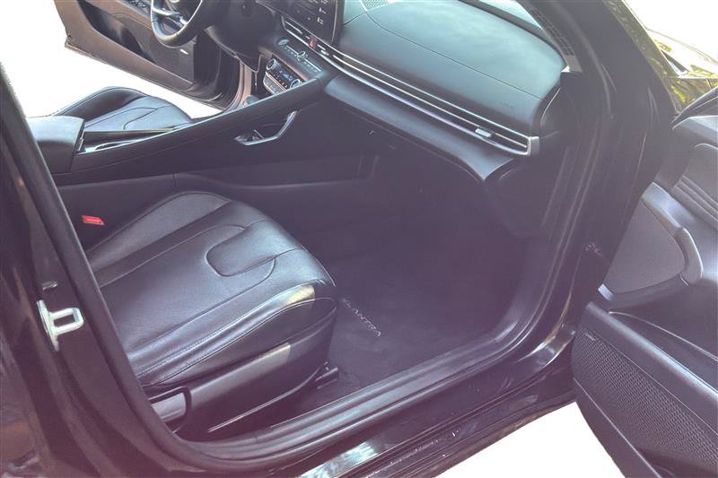 Used 2023 Hyundai Elantra Limited FWD image 35