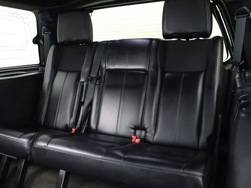 Used 2015 Ford Expedition XLT w/ Equipment Group 202A image 33
