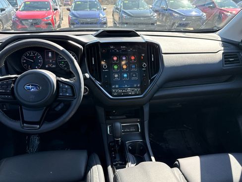 Certified 2025 Subaru Ascent Bronze Edition AWD/4WD image 14