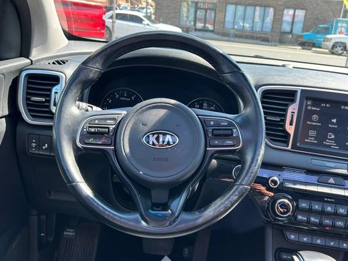 Used 2019 Kia Sportage EX w/ Option Group 040 AWD/4WD image 19