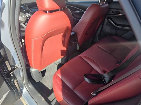 Used 2025 MAZDA CX-30 AWD 2.5 S w/ Preferred Package image 13