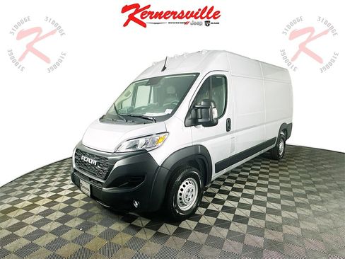 New 2025 RAM ProMaster 2500 w/ Premium Convenience Group image 3