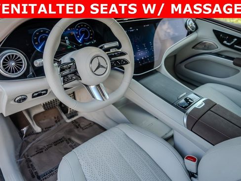 Used 2023 Mercedes-Benz EQS 580 4MATIC Sedan image 4