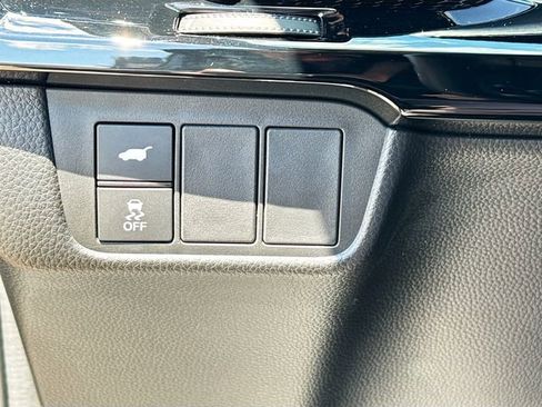 Used 2024 Honda CR-V EX-L image 10
