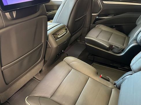 New 2026 Cadillac Escalade Sport AWD/4WD image 12