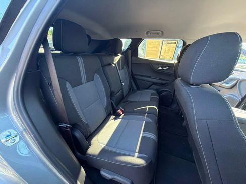 Used 2025 Chevrolet Blazer LT AWD/4WD image 26