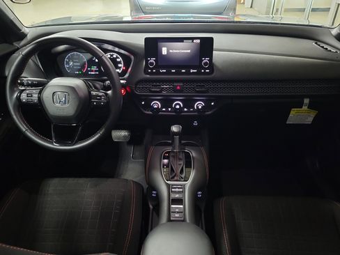 Certified 2025 Honda HR-V Sport image 11