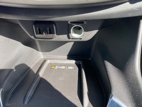 Certified 2023 Chevrolet Traverse LT image 23