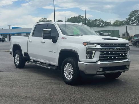 Used 2022 Chevrolet Silverado 2500 LTZ w/ LTZ Convenience Package AWD/4WD image 2