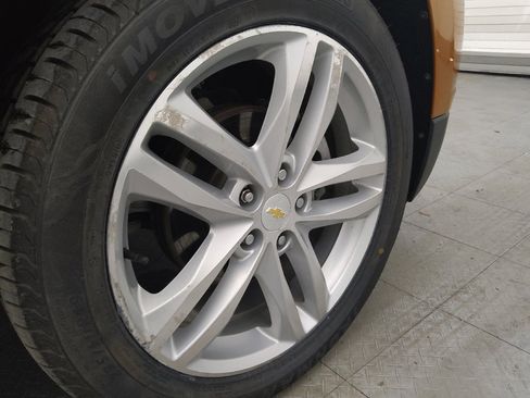 Used 2018 Chevrolet Equinox Premier AWD/4WD image 31