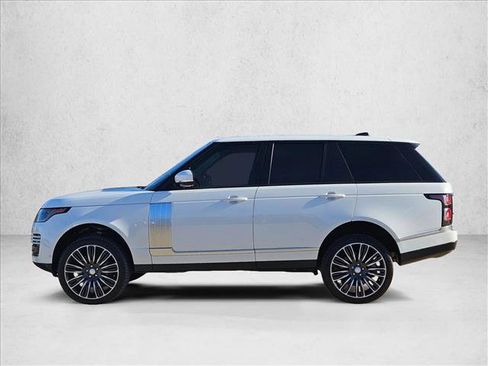 Used 2022 Land Rover Range Rover Westminster Edition image 9