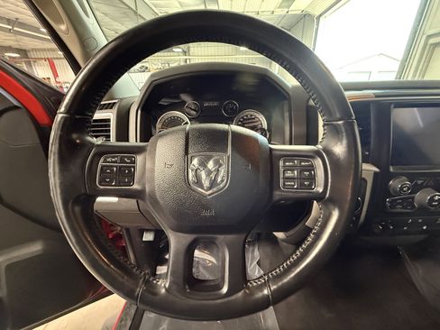 Used 2019 RAM 1500 Big Horn AWD/4WD image 16