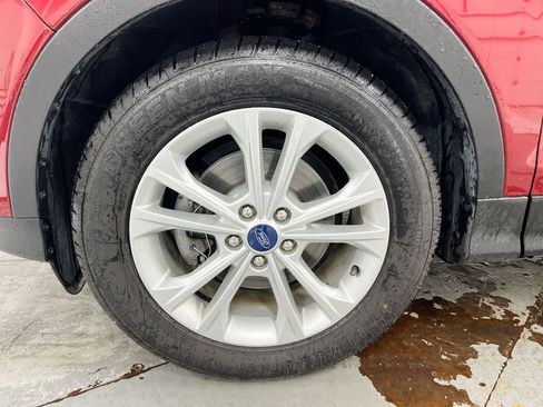 Used 2018 Ford Escape SE image 26