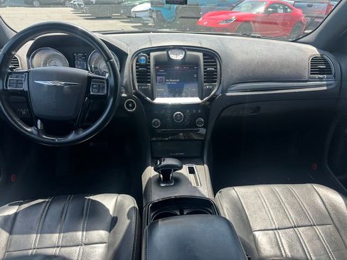 Used 2014 Chrysler 300 S w/ Light Group RWD image 8