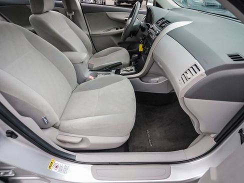 Used 2010 Toyota Corolla LE FWD image 54