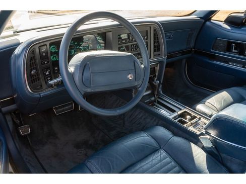 Used 1990 Buick Reatta Convertible image 9