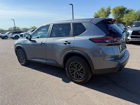 Certified 2024 Nissan Rogue S FWD image 7