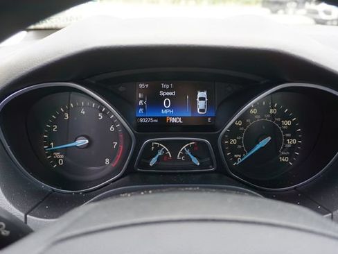 Used 2018 Ford Focus SE w/ Interior Protection Package FWD image 8