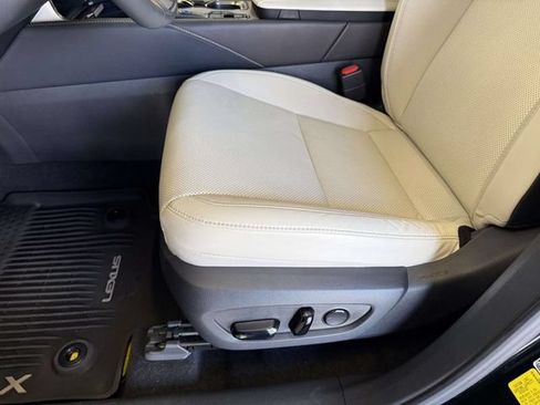Certified 2023 Lexus RX 350 Premium w/ Cold Area Package AWD/4WD image 3