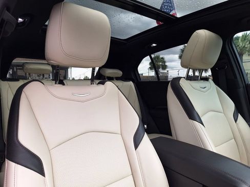 Certified 2023 Cadillac XT4 Sport FWD image 28