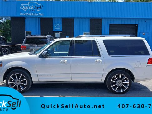 Used 2017 Lincoln Navigator L Reserve image 1