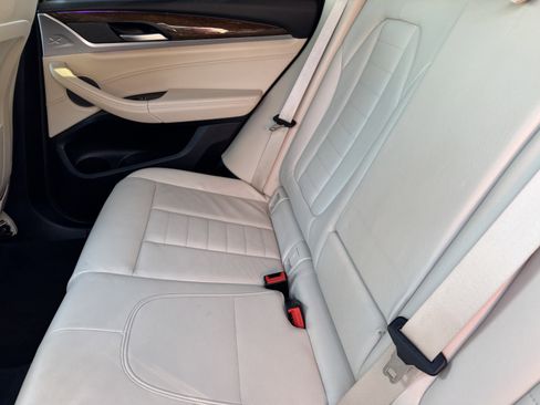 Used 2019 BMW X3 xDrive30i w/ Executive Package image 17