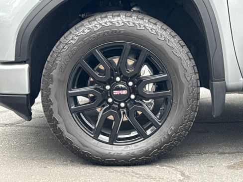Used 2025 GMC Sierra 1500 Elevation w/ Preferred Package AWD/4WD image 37