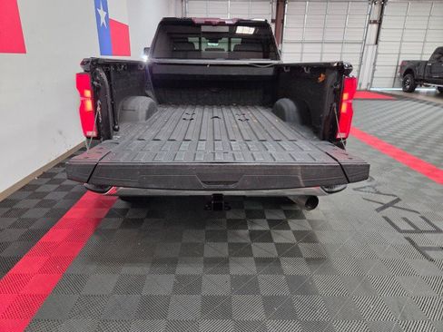 Used 2024 Chevrolet Silverado 2500 LTZ w/ LTZ Premium Package AWD/4WD image 29