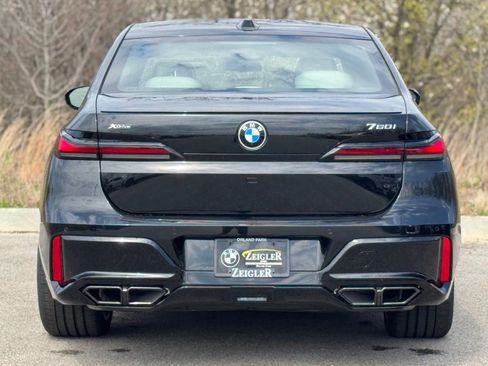 New 2026 BMW 760i xDrive w/ Executive Package AWD/4WD image 5