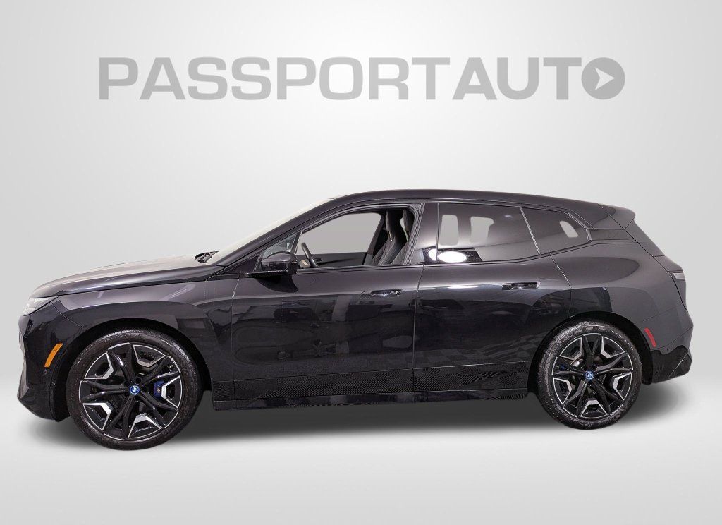 Used 2024 BMW iX M60 AWD/4WD image 2