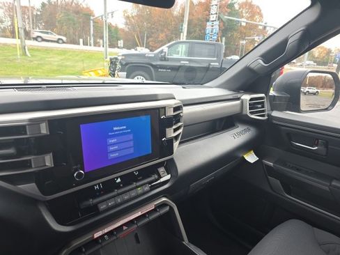 New 2026 Toyota Tundra SR5 image 11
