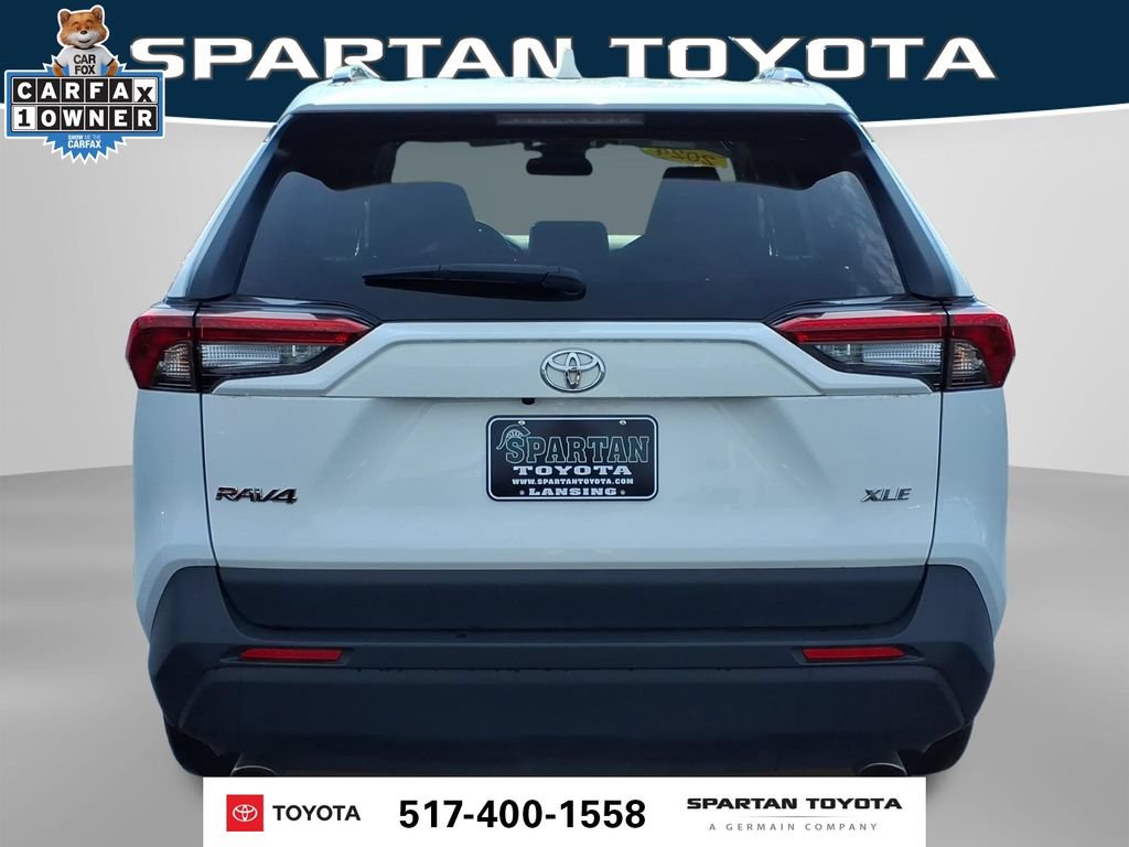 Used 2024 Toyota RAV4 XLE FWD image 8