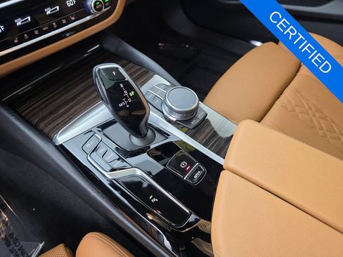 Certified 2023 BMW 530i w/ Premium Package RWD image 24