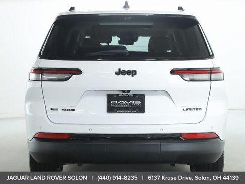 Used 2022 Jeep Grand Cherokee L Limited w/ Luxury Tech Group II AWD/4WD image 7