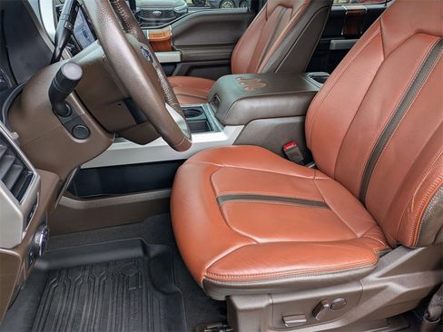 Used 2022 Ford F250 King Ranch image 16