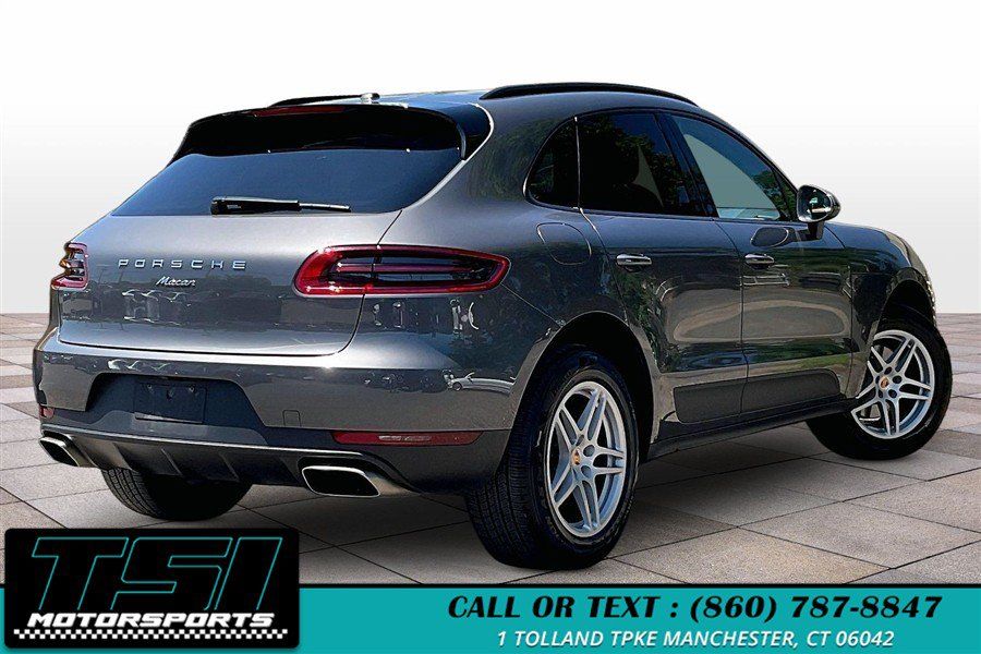Used 2018 Porsche Macan AWD/4WD image 2