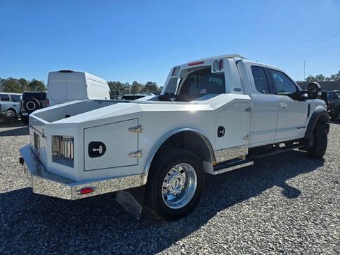 Used 2022 Ford F450 Lariat w/ Lariat Value Package image 5