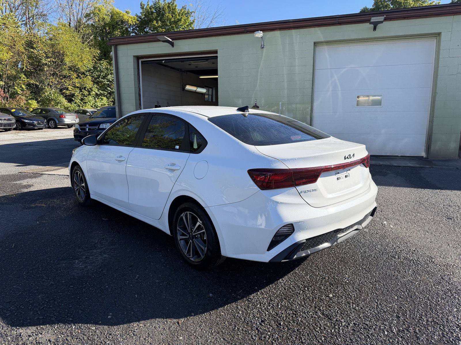 Used 2024 Kia Forte LXS FWD image 3