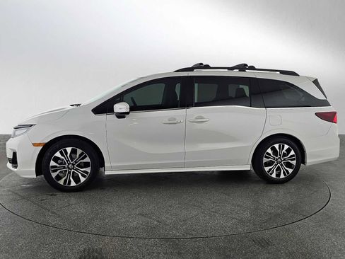 Used 2026 Honda Odyssey Elite image 6