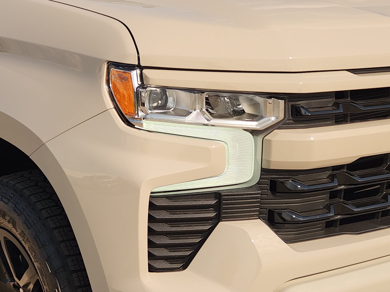 New 2026 Chevrolet Silverado 1500 RST w/ Z71 Off-Road Package AWD/4WD image 10