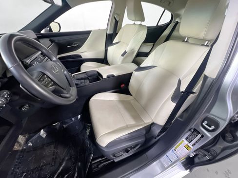 Used 2022 Lexus ES 250 w/ Premium Package image 21