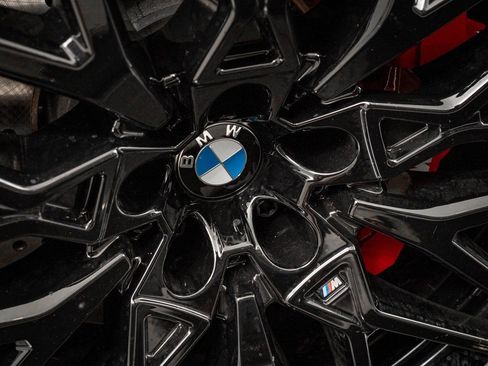 New 2026 BMW X5 M Competition w/ Executive Package AWD/4WD image 8