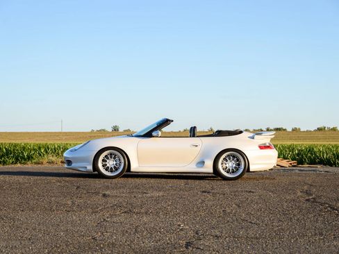 Used 2000 Porsche 911 Carrera 4 AWD/4WD image 29