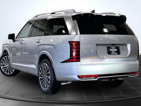 Used 2026 Hyundai Palisade Calligraphy AWD/4WD image 13